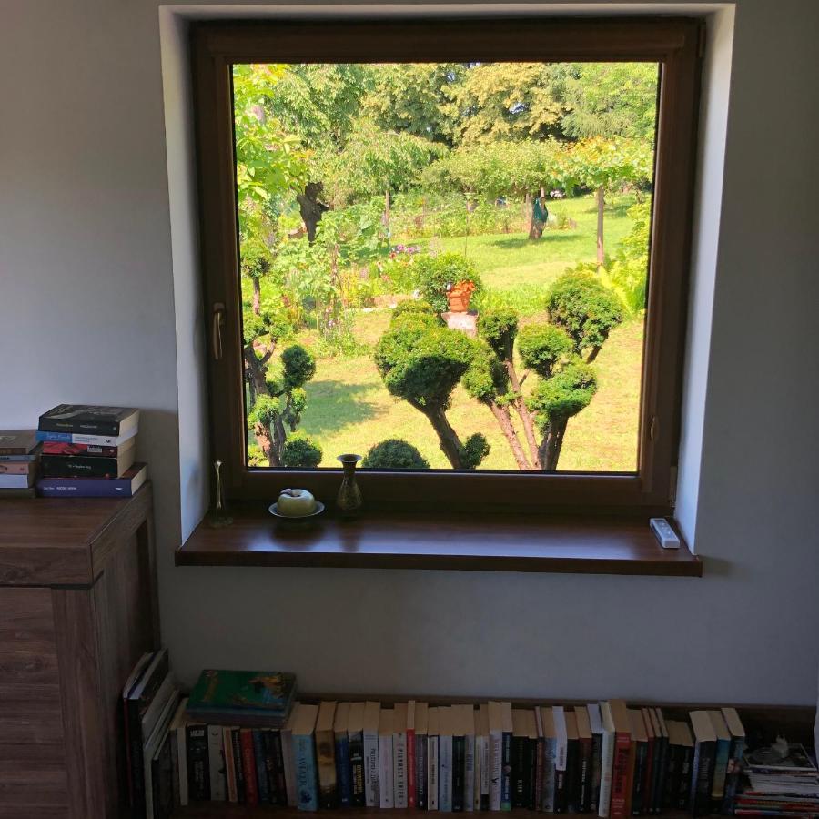 Villa Czytelnia W Sadzie Krzykawka Esterno foto